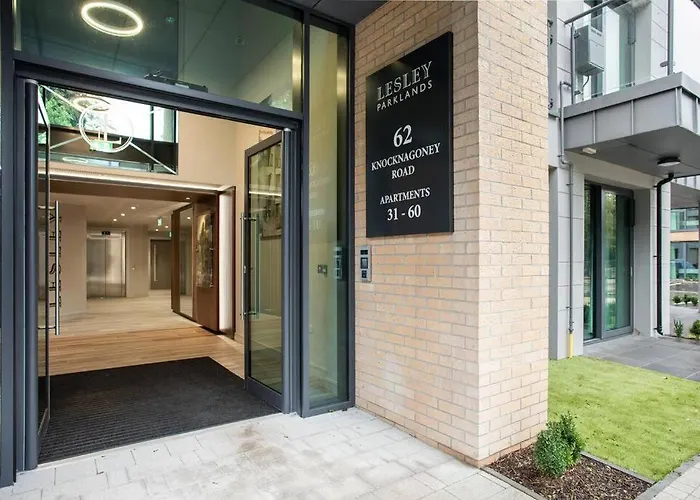 Modern 2Br With Balcony Next To The City Airport Bhd - Free Parking